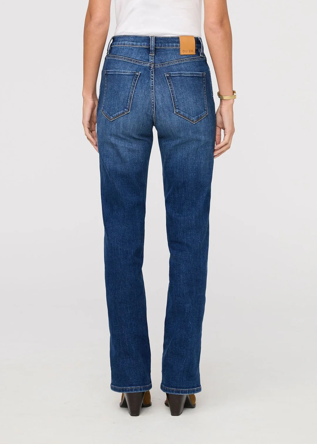DU/ER PERFORMANCE DENIM + HIGH RISE STRAIGHT