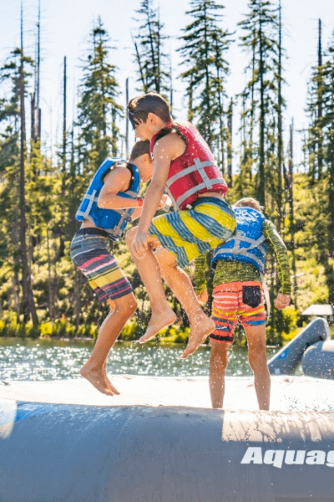 AQUAGLIDE RICOCHET 16 WATER PARK (16' BOUNCER)