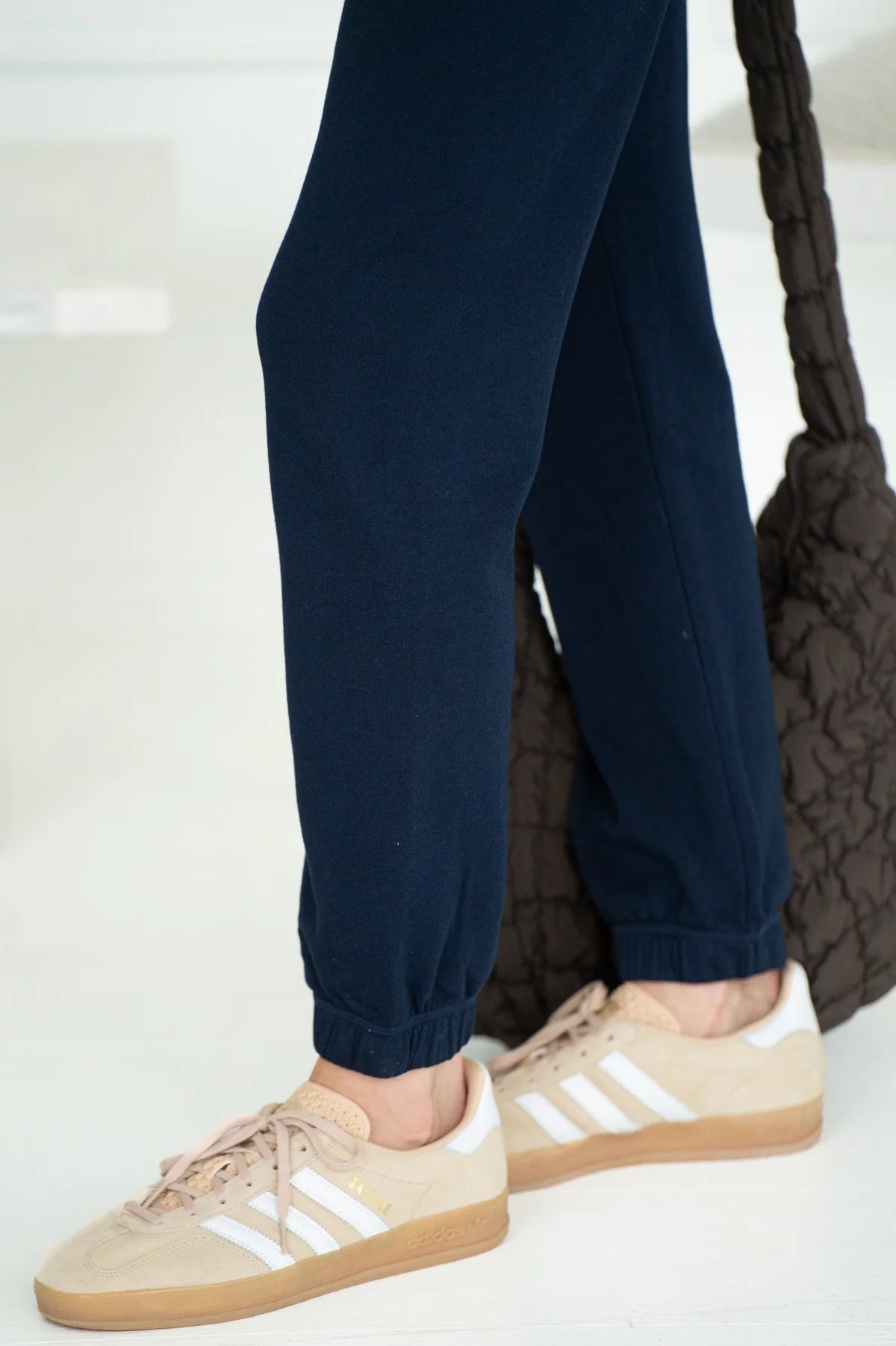 BOBI JOGGER WITH DRAWSTRING