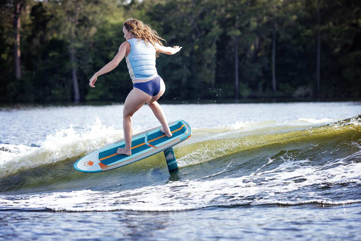 LIQUID FORCE HORIZON FOIL BOARD WITH CARBON HORIZON 120 HYDROFOIL