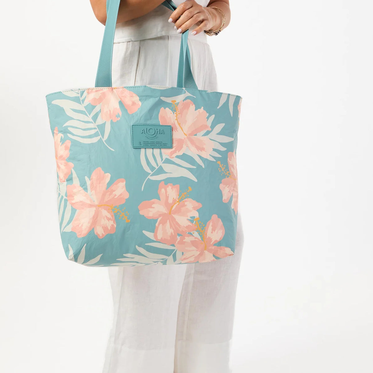 ALOHA ADRIFT DAY TRIPPER