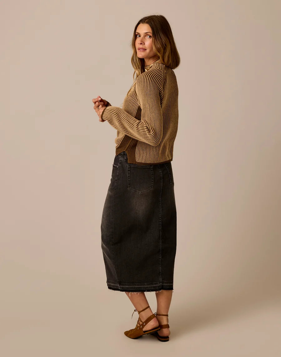 CARVE IVY REVERSIBLE SWEATER