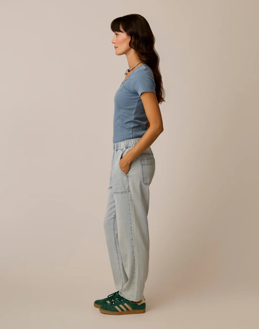 CARVE ZOE DENIM LIGHT PANT