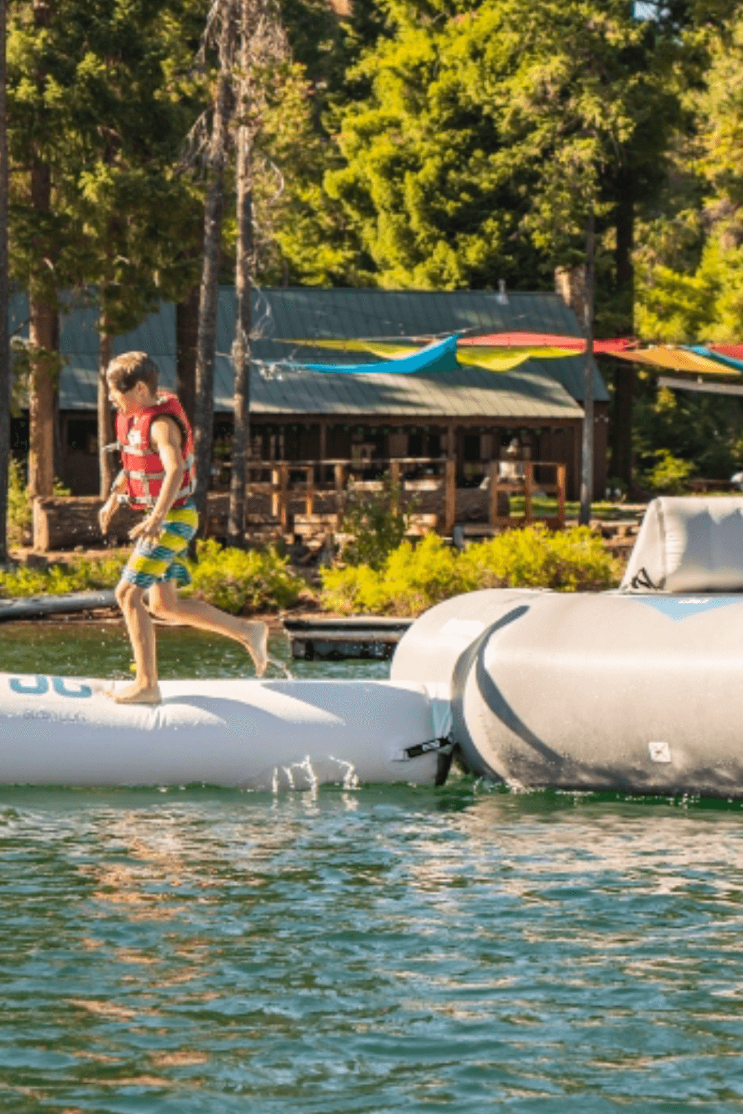 AQUAGLIDE RICOCHET 16 WATER PARK (16' BOUNCER)